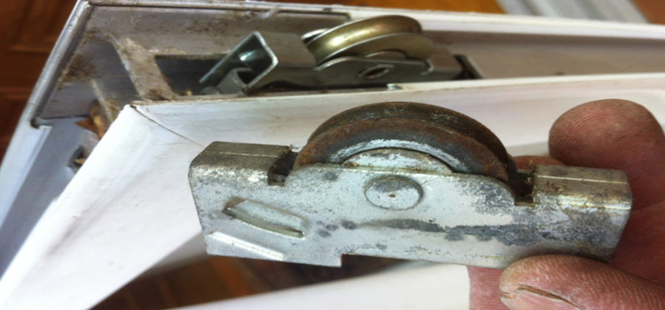 screen door roller repair in Isla Vista
